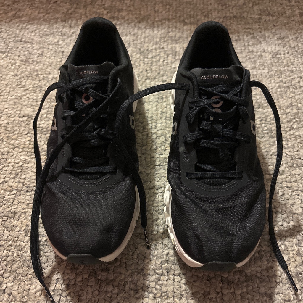 On Cloud Cloudtec Sneakers